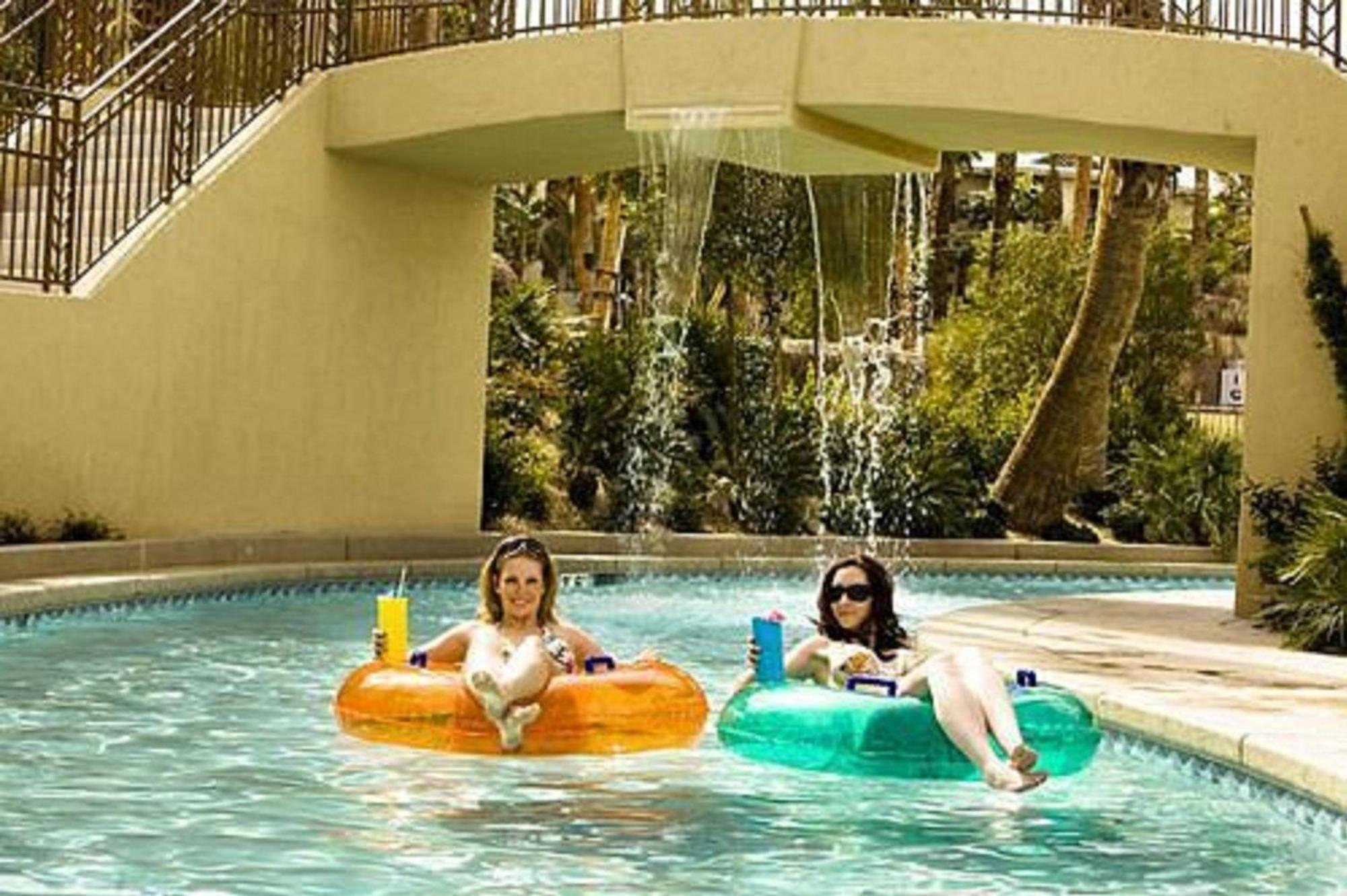 Tahiti Village Resort & Spa Las Vegas Exterior photo